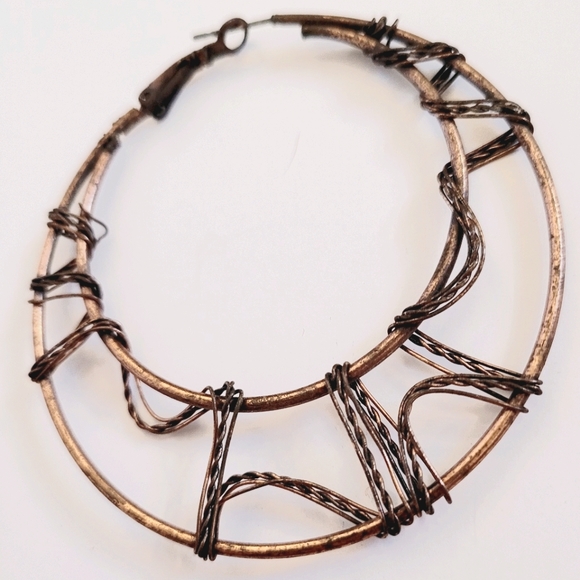 Earrings - Picture 4 of 7